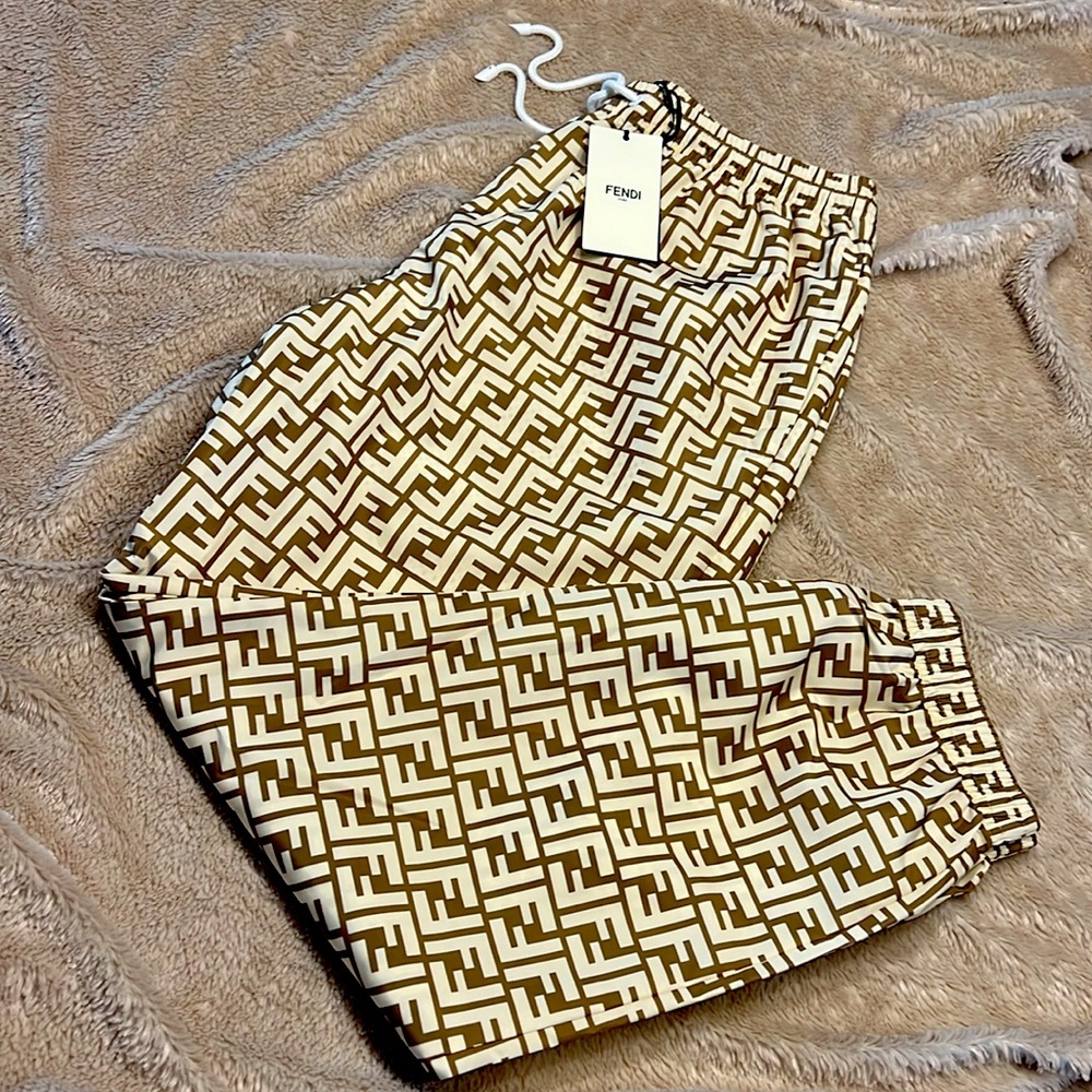 FENDI 2022 Zucca Monogram Collection - Picture 15 of 16